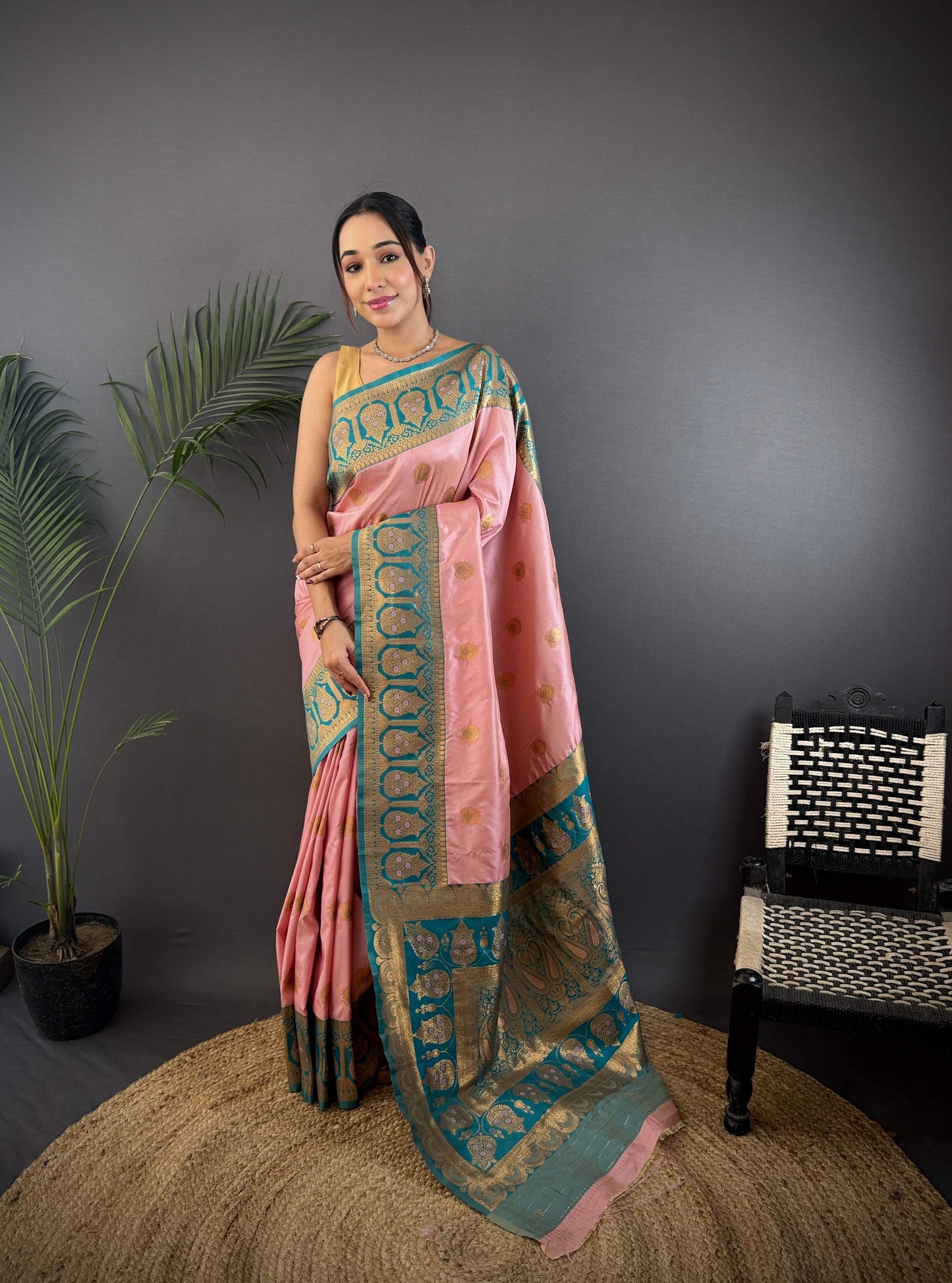 Sonakshi Women's Light Peach Banarasi Silk Zari Woven Traditional Saree with Blouse | Swadesiicart