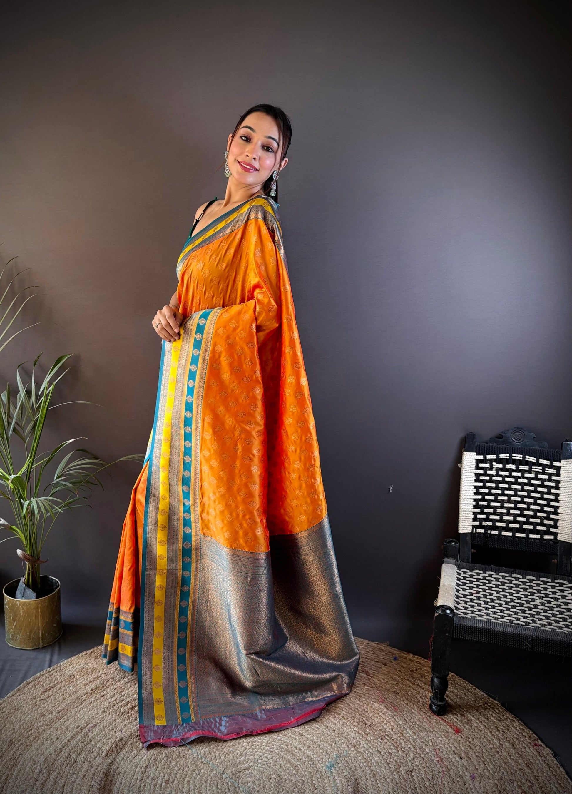 Sonakshi Women's Yellow Banarasi Silk Zari Woven Traditional Saree with Blouse | Swadesiicart