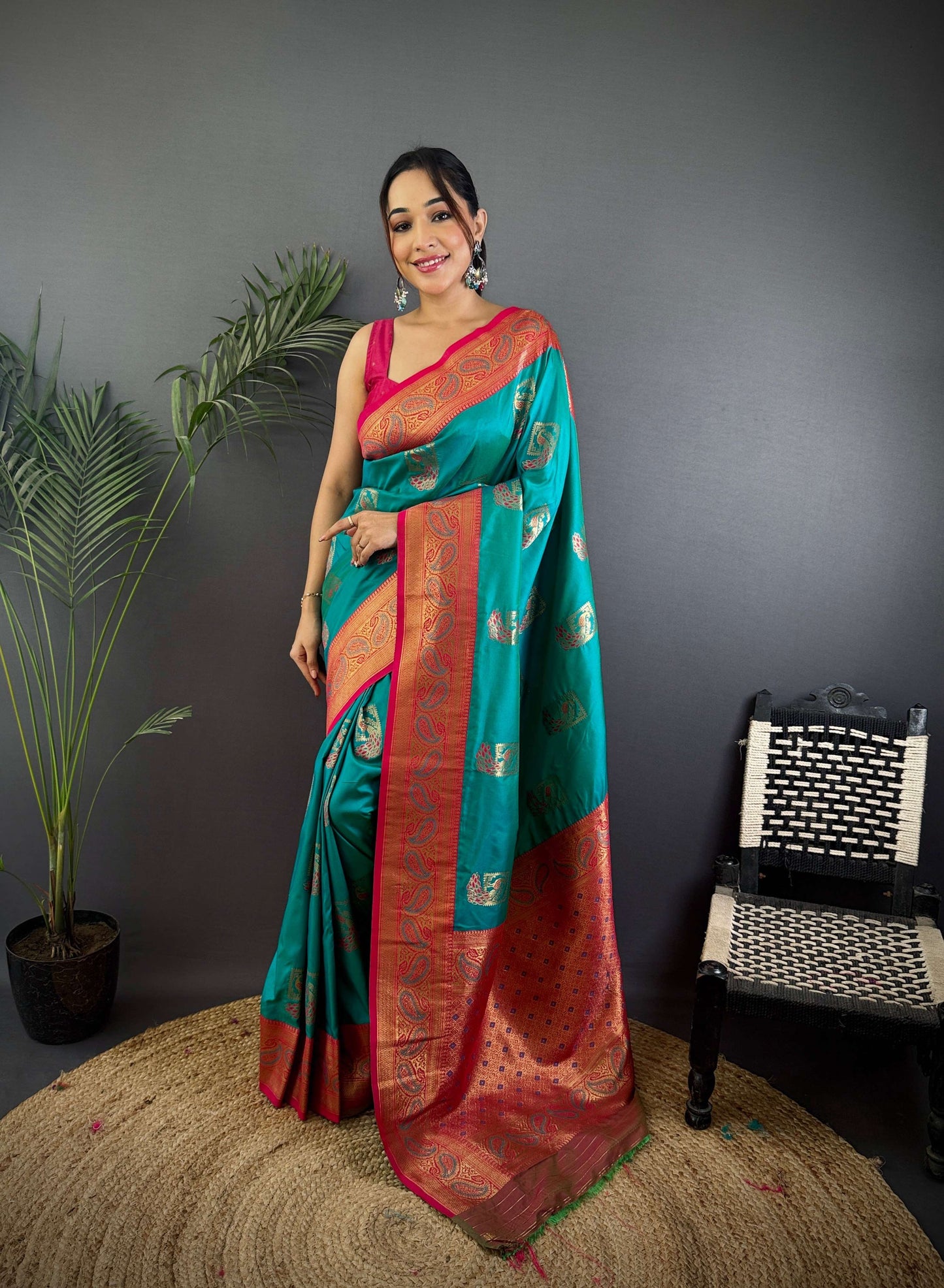 Sonakshi Women's Teal Banarasi Silk Zari Woven Traditional Saree with Blouse | Swadesiicart