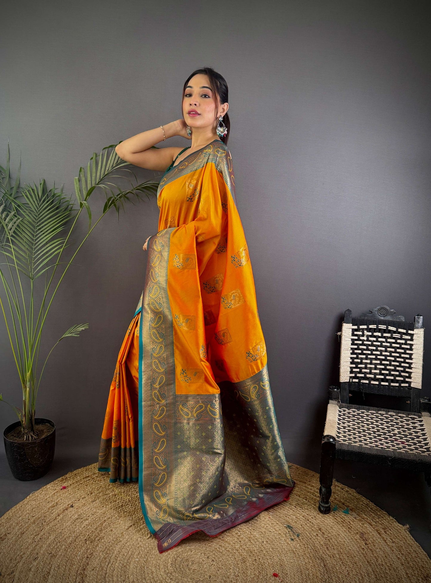 Sonakshi Women's Yellow Banarasi Silk Zari Woven Traditional Saree with Blouse | Swadesiicart