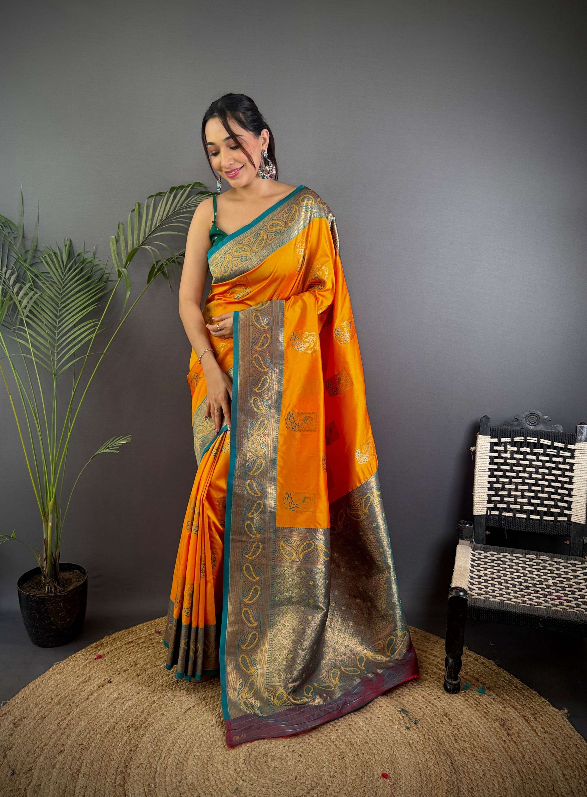 Sonakshi Women's Yellow Banarasi Silk Zari Woven Traditional Saree with Blouse | Swadesiicart