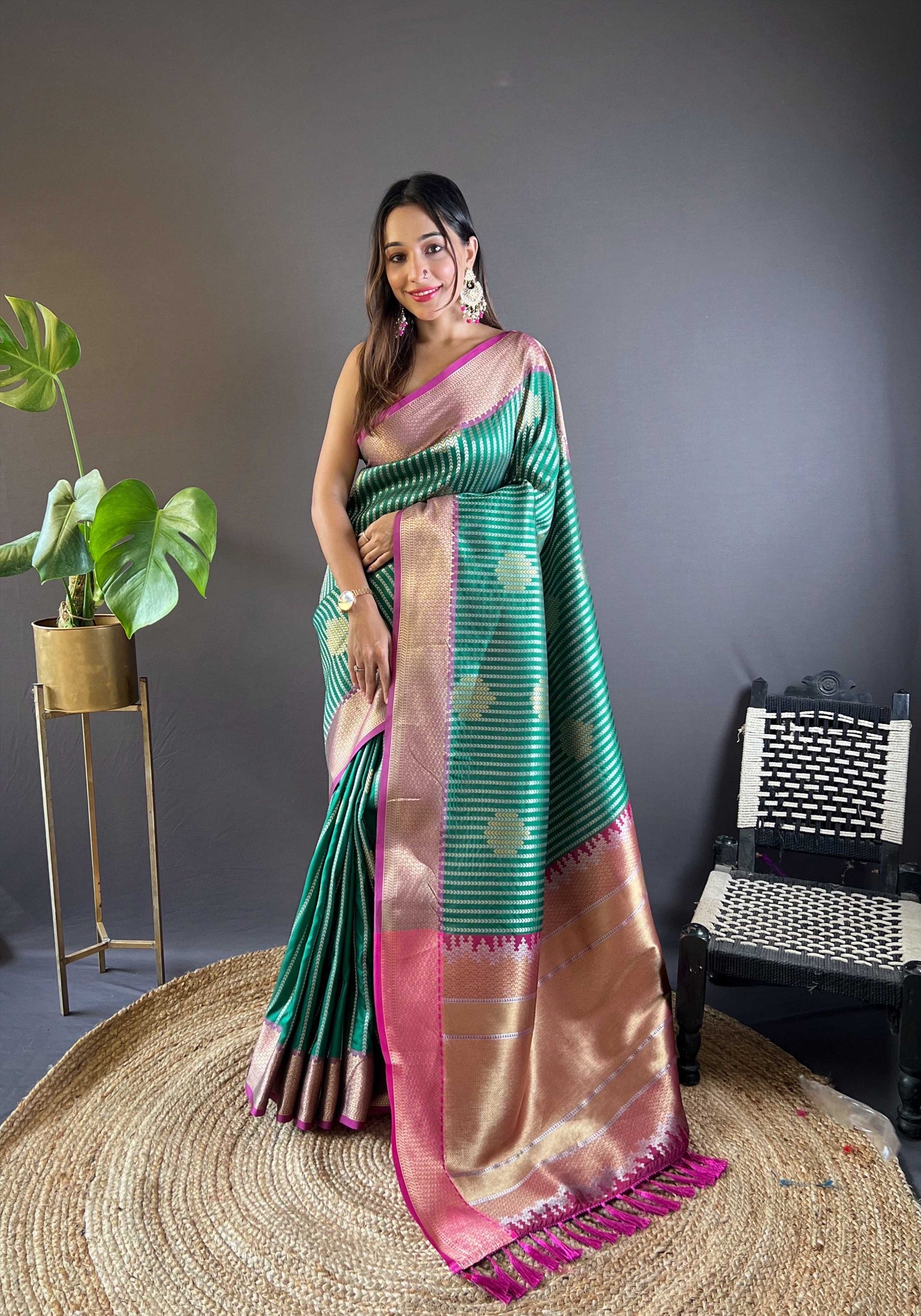 Sonakshi Women's Teal Banarasi Silk Zari Woven Traditional Saree with Blouse | Swadesiicart