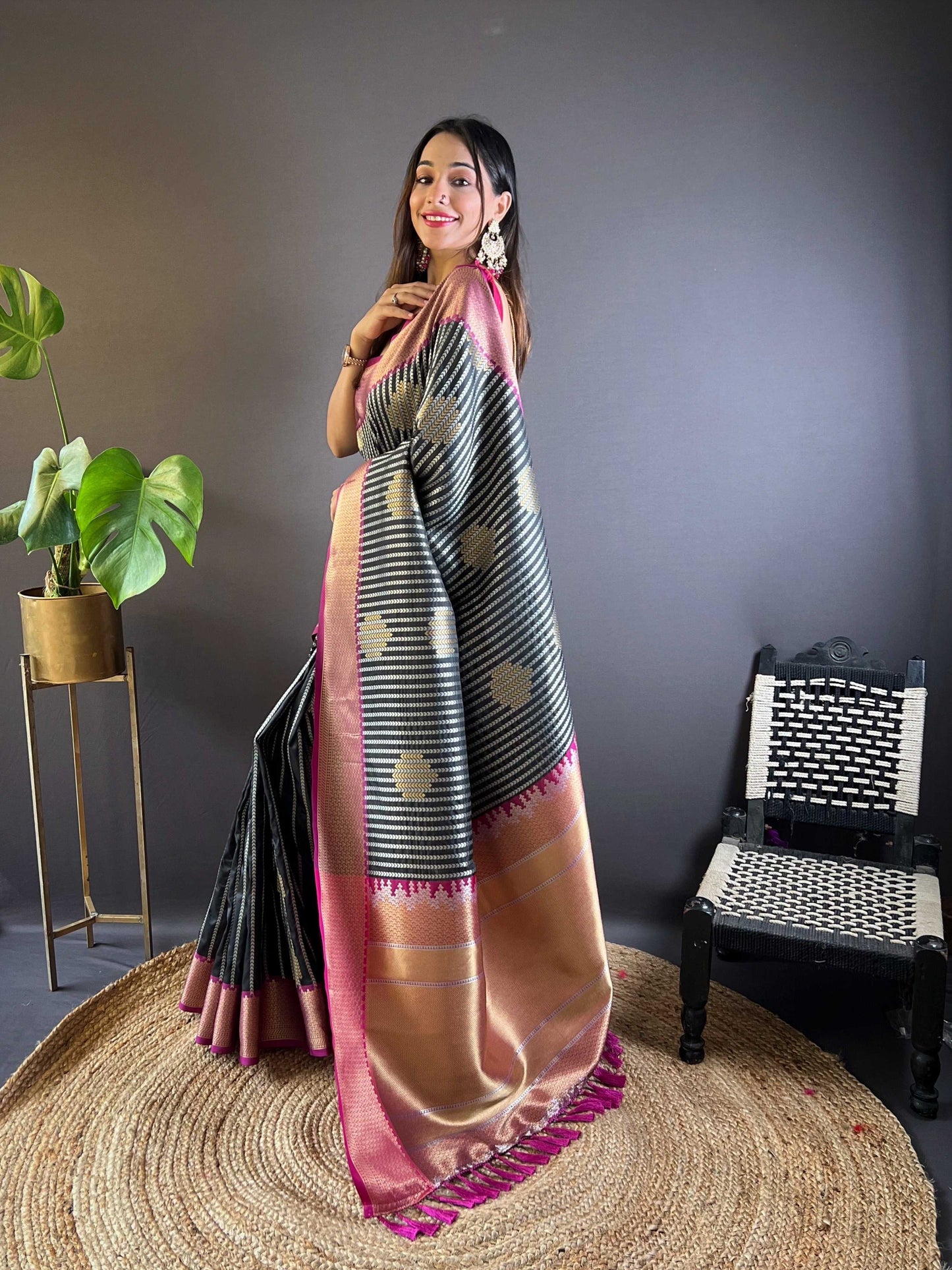 Sonakshi Women's Black Banarasi Silk Zari Woven Traditional Saree with Blouse | Swadesiicart