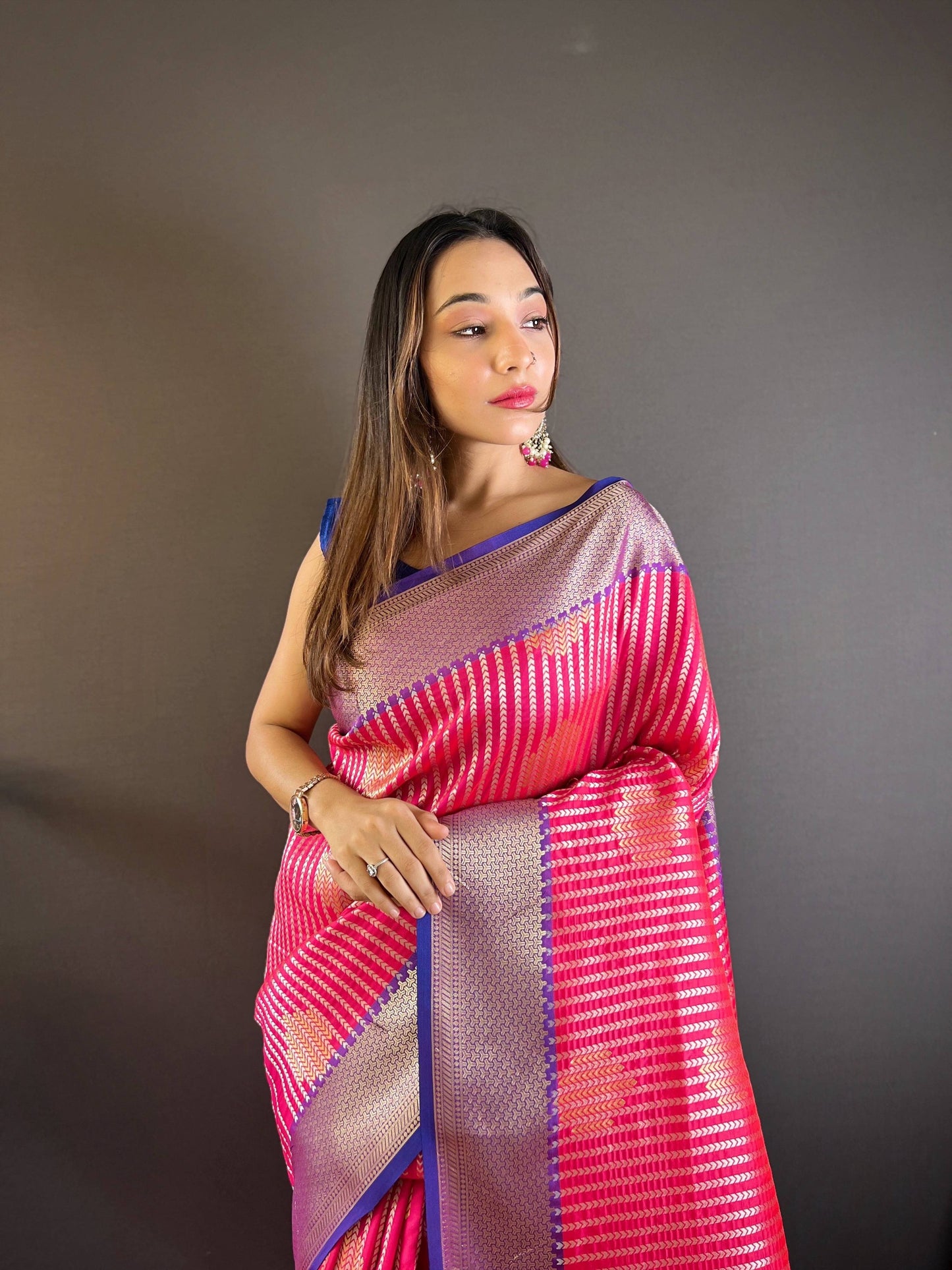 Sonakshi Women's Maharani Banarasi Silk Zari Woven Traditional Saree with Blouse | Swadesiicart