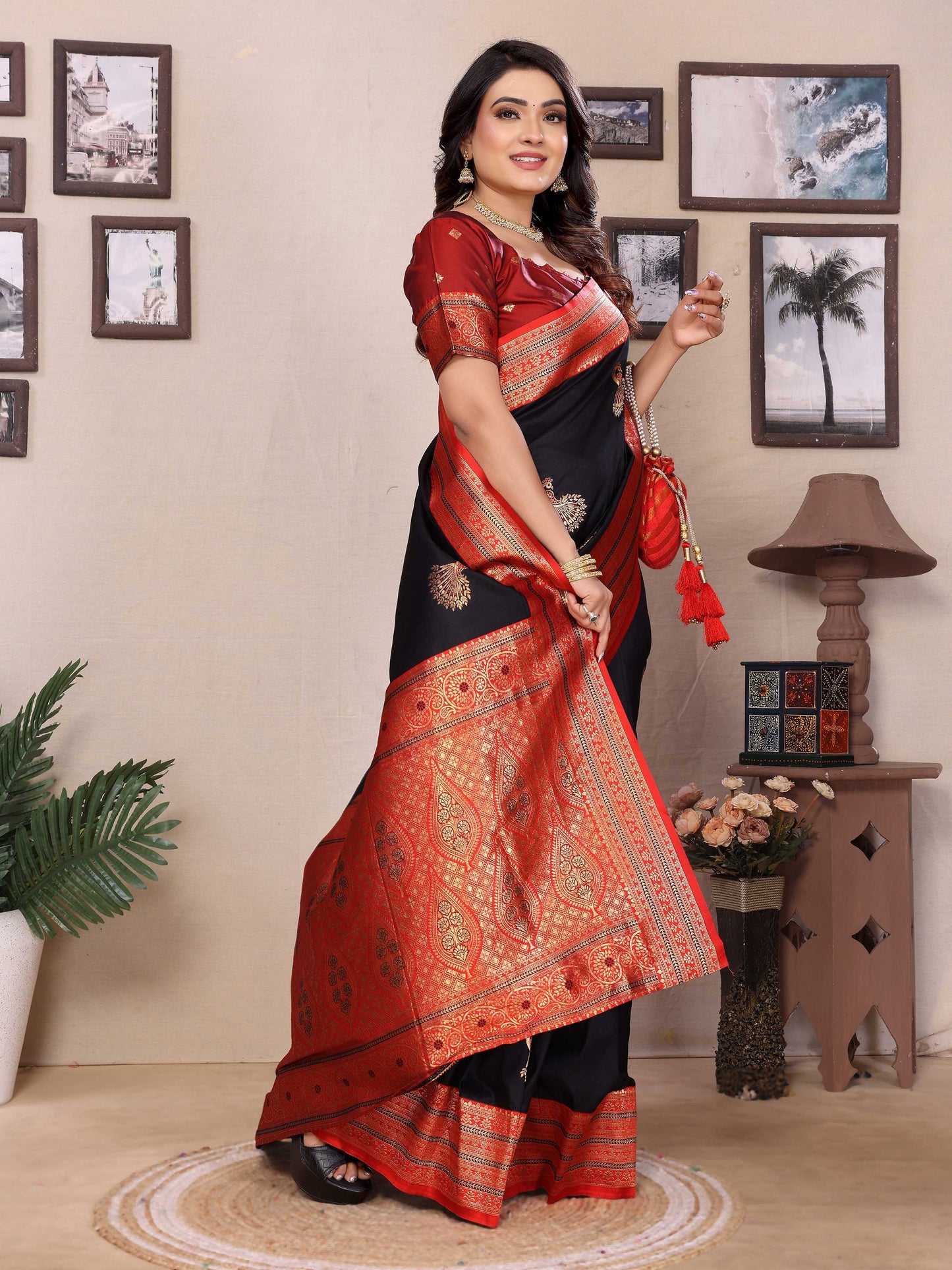 Sonakshi Women's Black Banarasi Silk Zari Woven Traditional Saree with Blouse | Swadesiicart