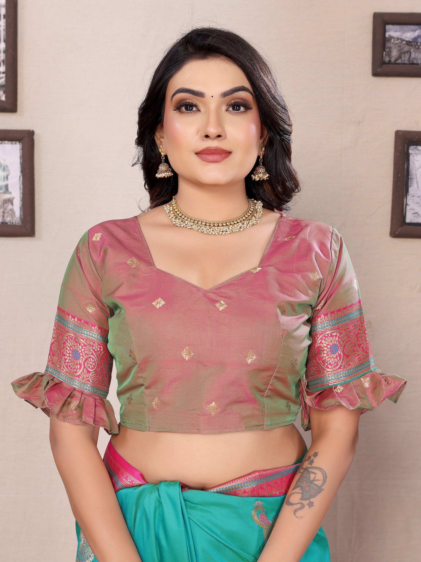 Sonakshi Women's Teal Banarasi Silk Zari Woven Traditional Saree with Blouse | Swadesiicart