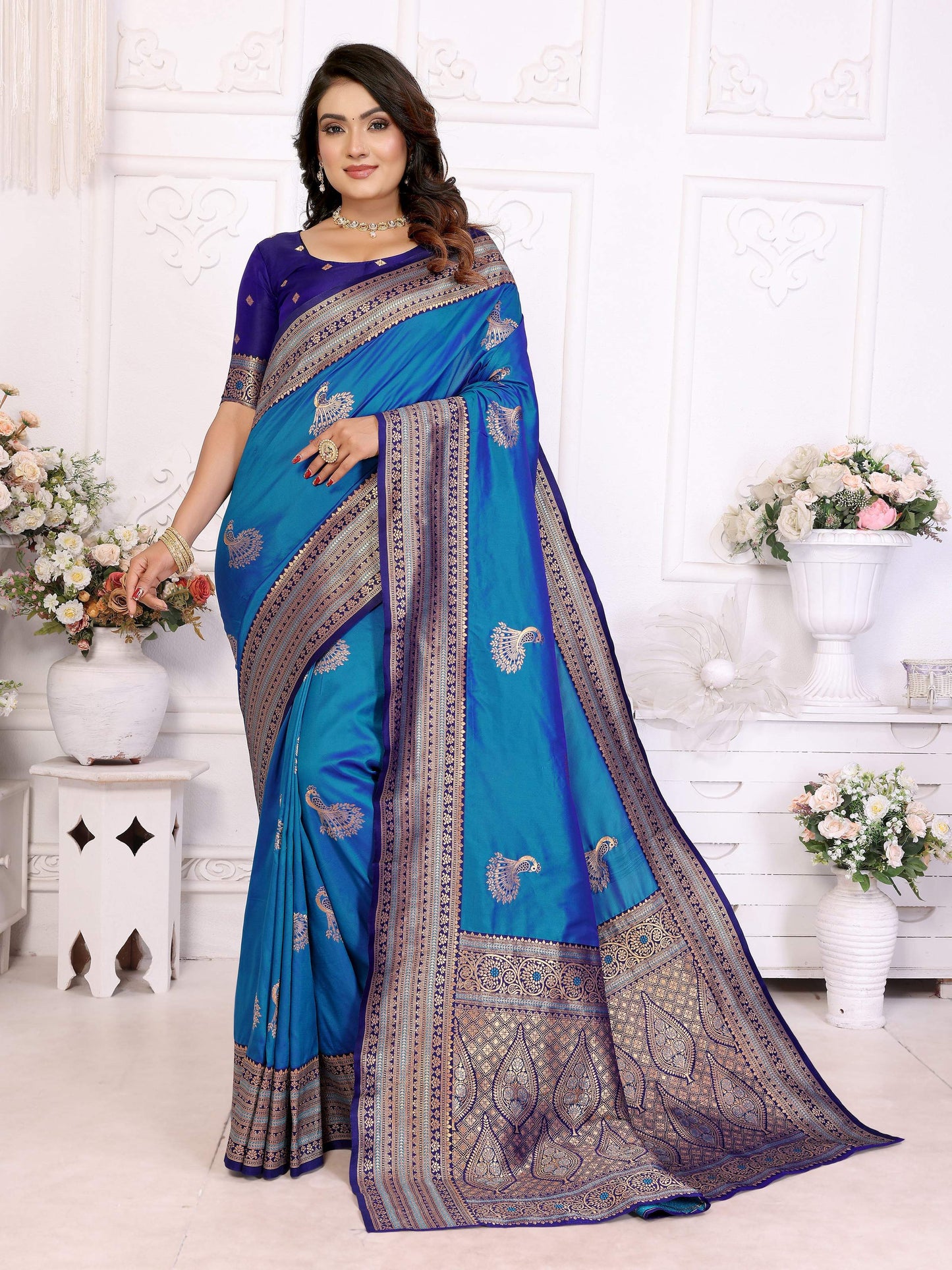 Sonakshi Women's Feroji Banarasi Silk Zari Woven Traditional Saree with Blouse | Swadesiicart