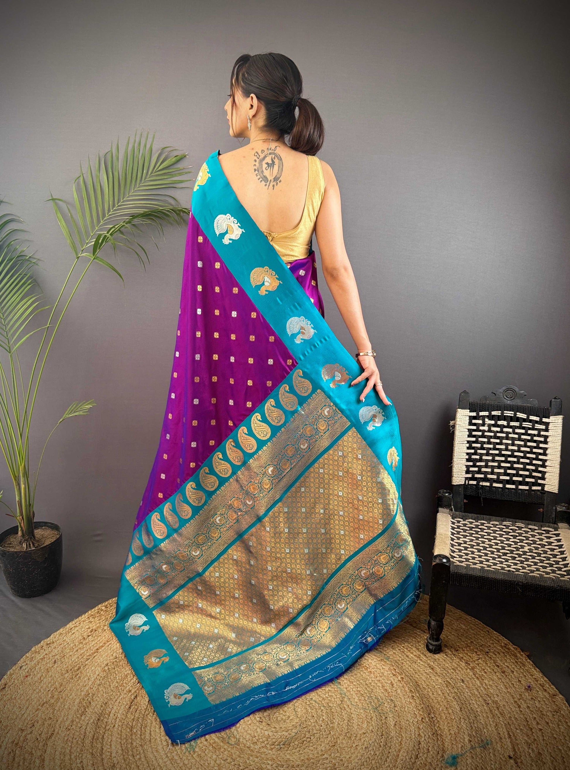 Sonakshi Women's Jamli Banarasi Silk Zari Weaving Saree with Blouse | Swadesiicart