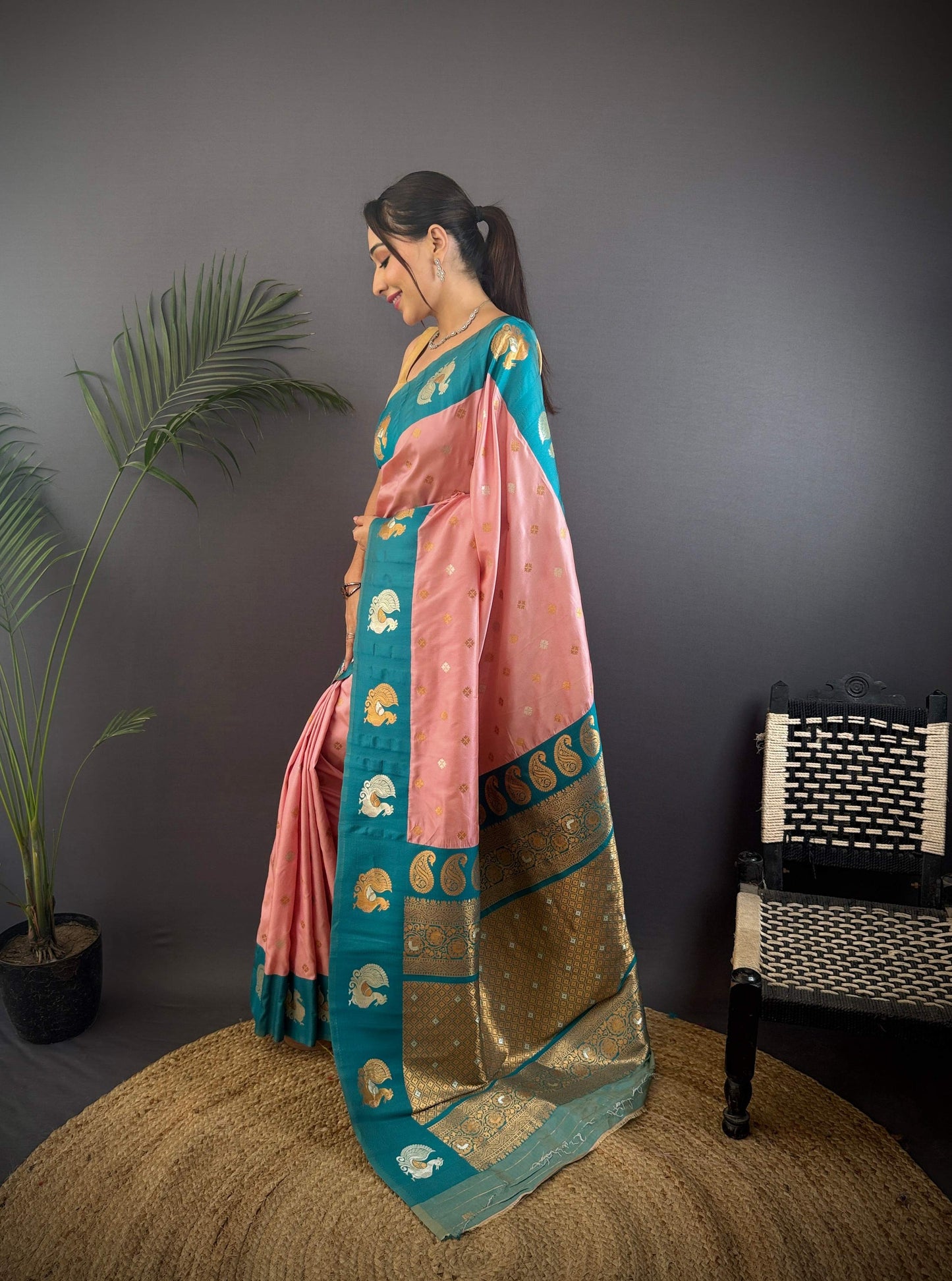 Sonakshi Women's Peach Banarasi Silk Zari Weaving Saree with Blouse | Swadesiicart