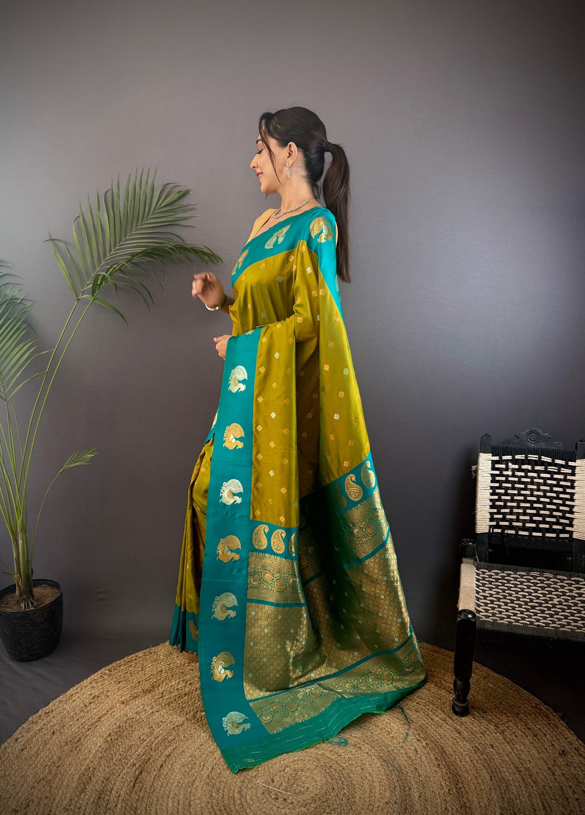 Sonakshi Women's Mehendi Banarasi Silk Zari Weaving Saree with Blouse | Swadesiicart