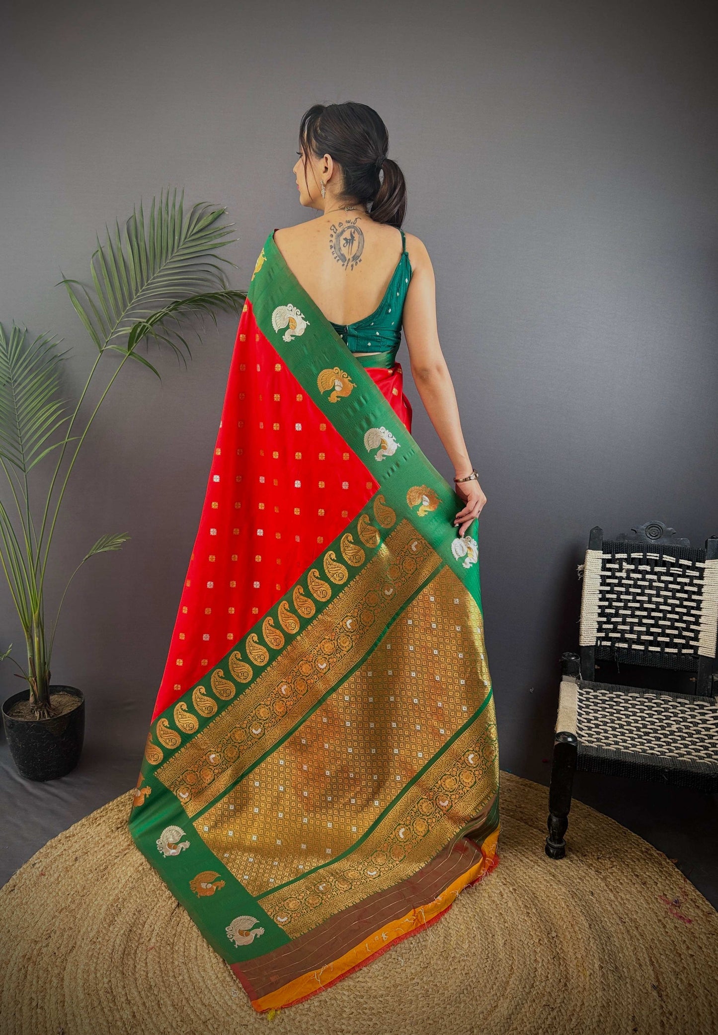 Sonakshi Women's Red Banarasi Silk Zari Weaving Saree with Blouse | Swadesiicart