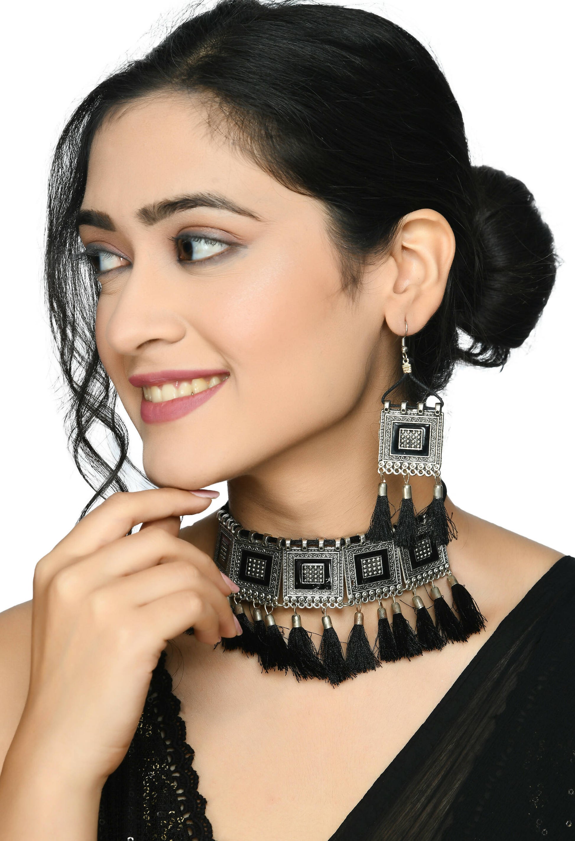 Mominos Fashion Johar Kamal Oxidised Silver-Plated Brass Finish Tassel Work Handicraft Choker For Women (Black) | Swadesiicart