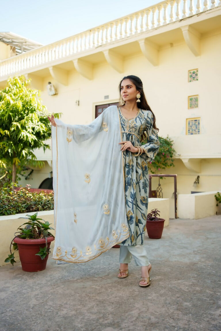 Vaasva Women SkyBlue Muslin Embroidered Kurta,Pant & Dupatta Set | Swadesiicart