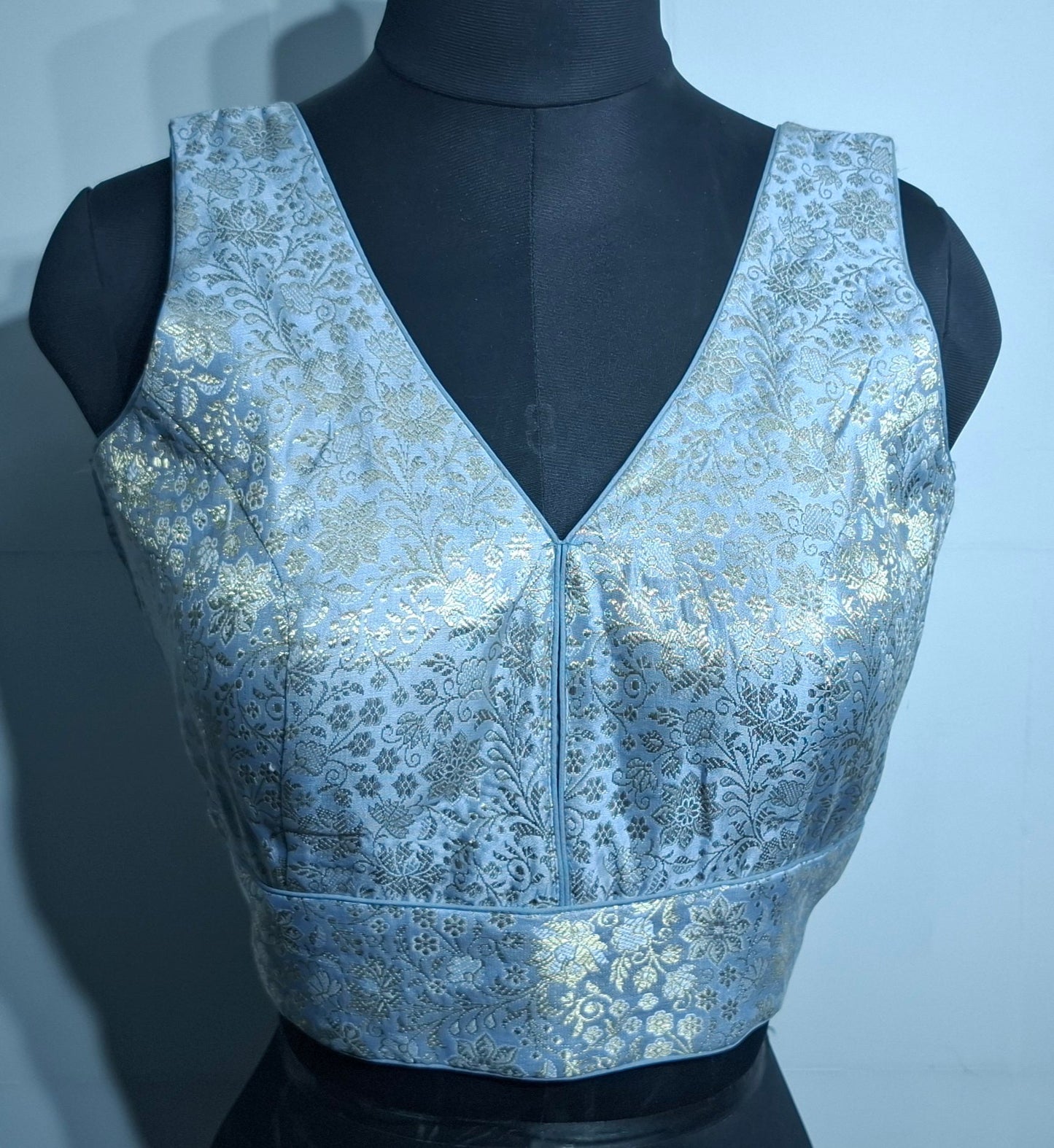 Kia Fashions Grey Banarasi With Gold & Silver Weave Readymade Blouse | Swadesiicart