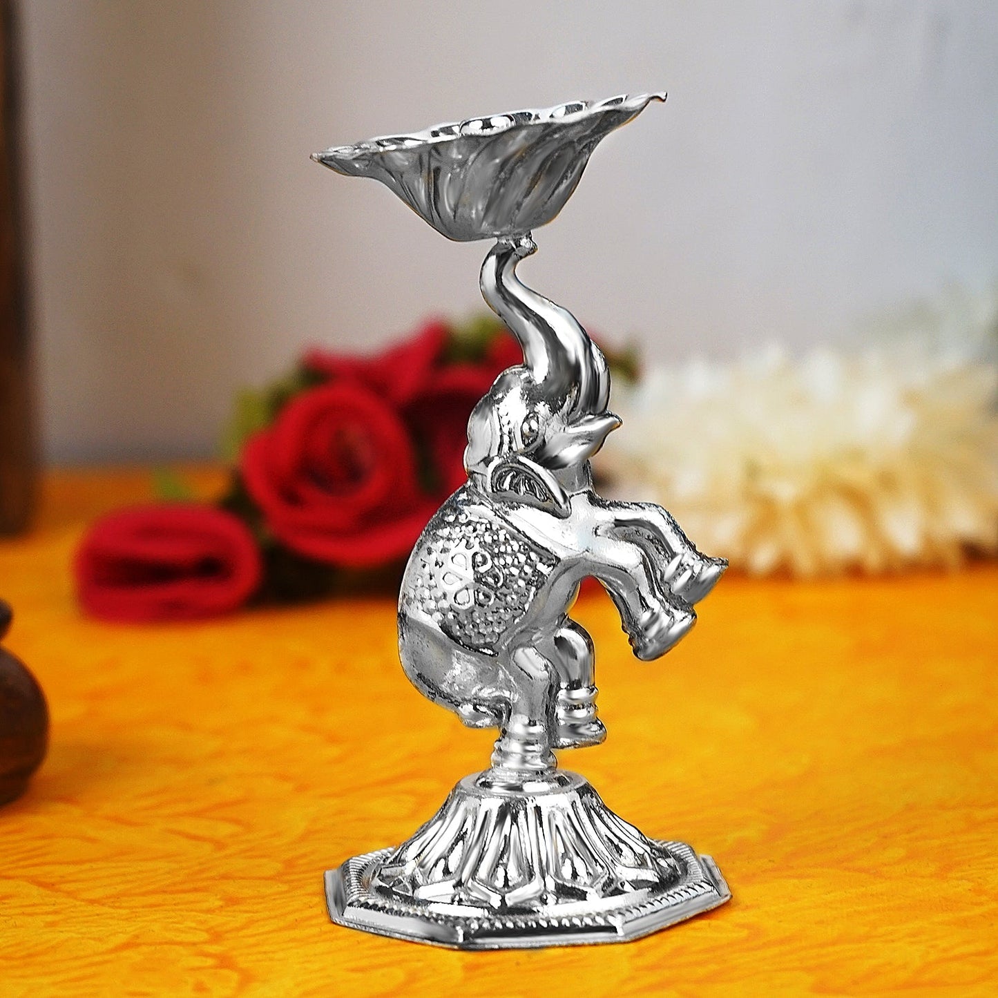 Sri Rudra Elephant Devadas Deepa (SR 00068) - Swadesiicart