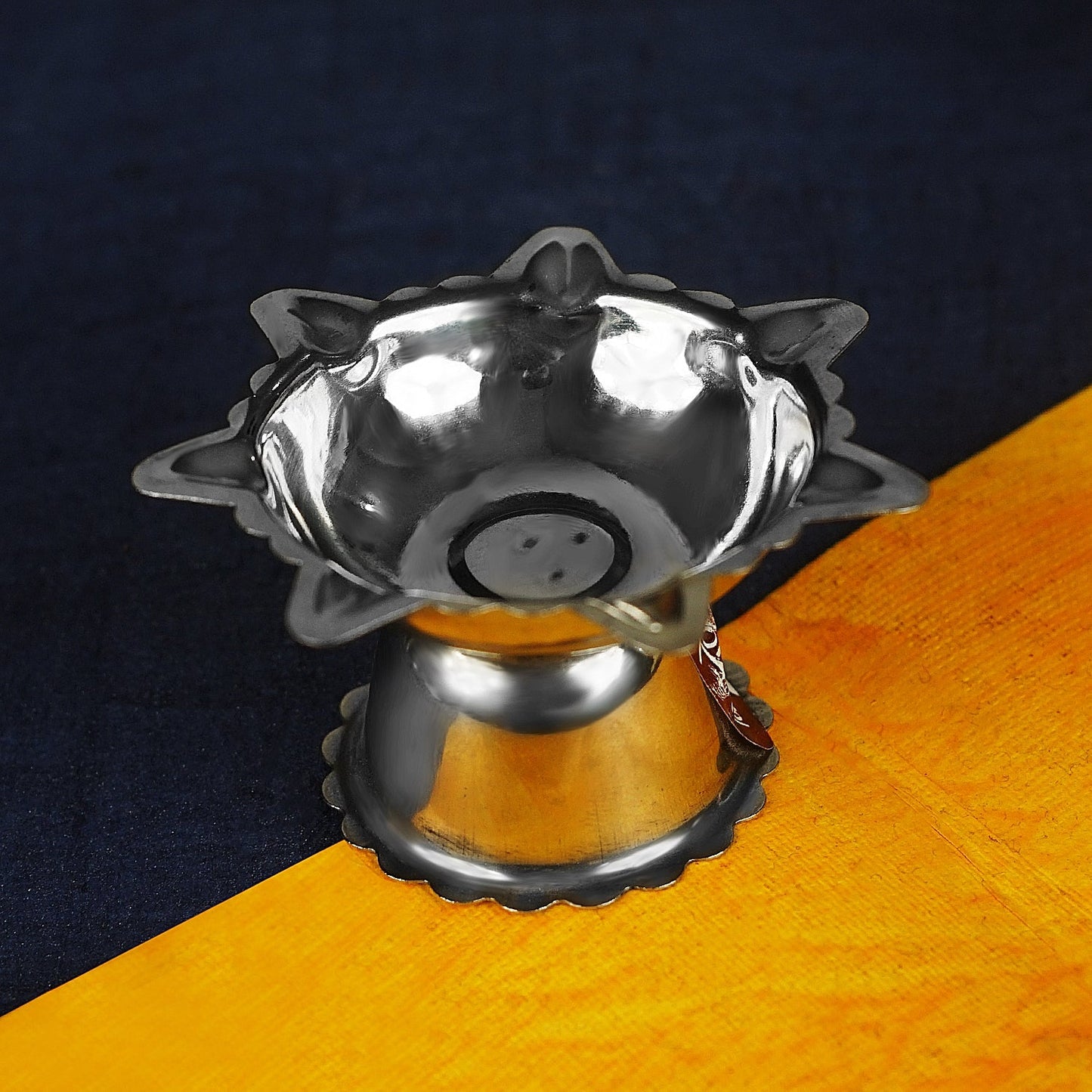 Sri Rudra Steel Diya Small (SR 01524) | Swadesiicart
