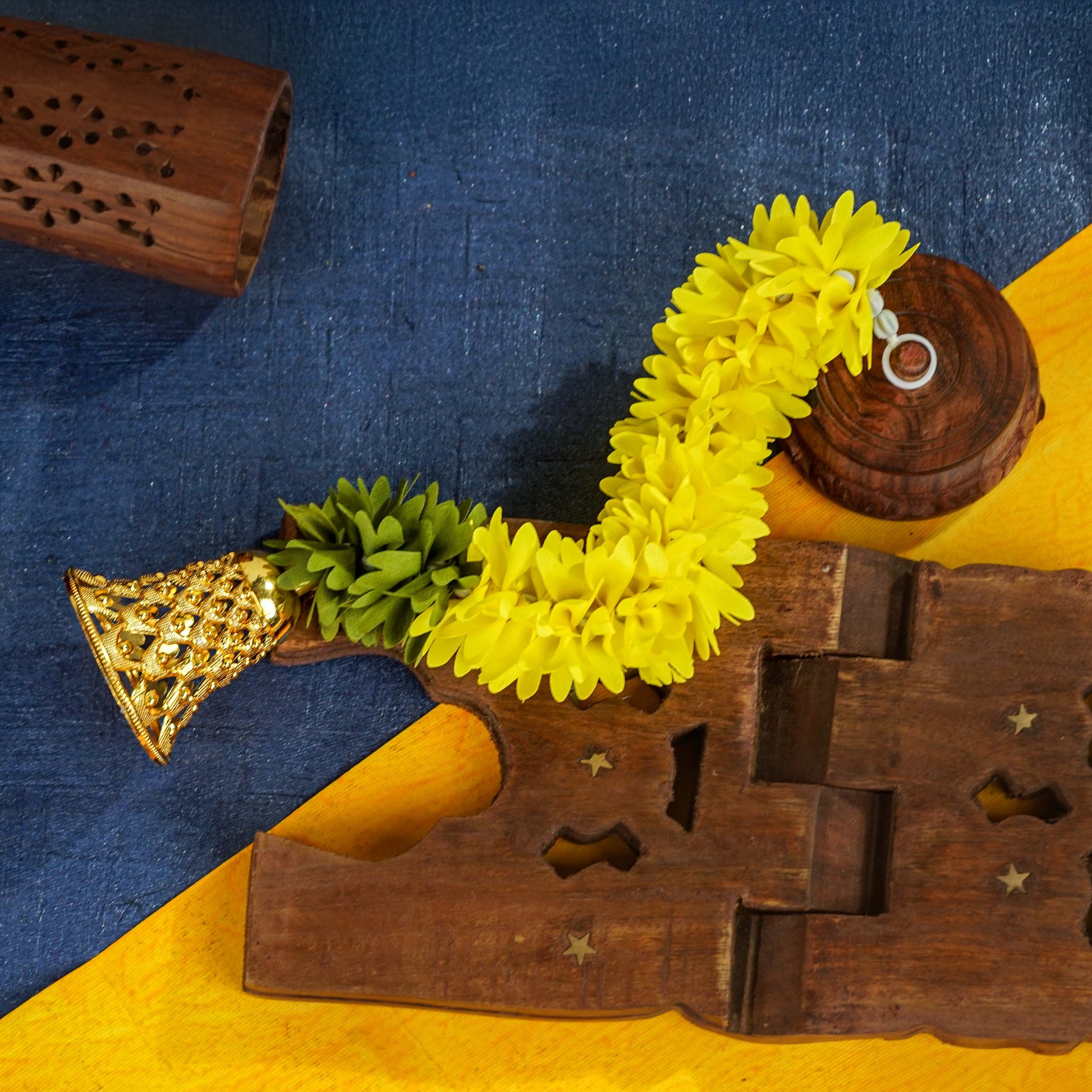 Sri Rudra 1 Feet Bell (SR01367) - Swadesiicart