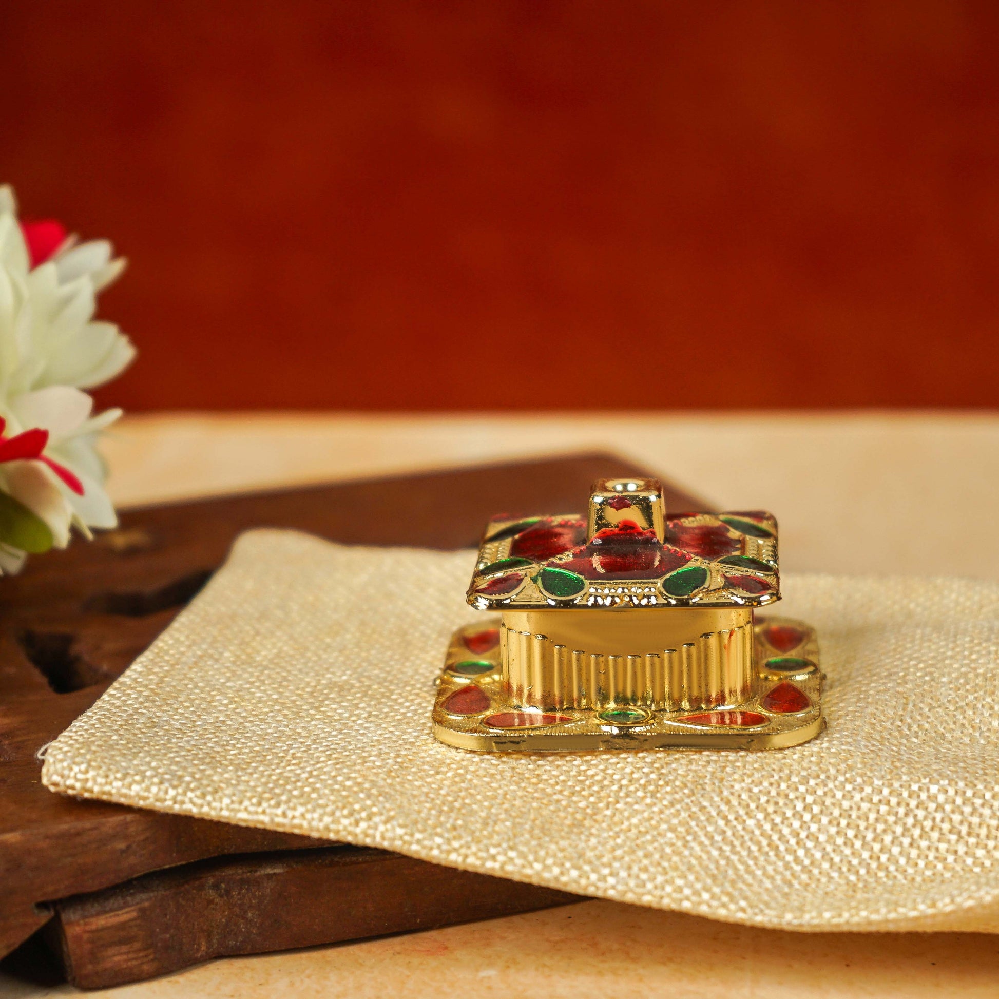 Sri Rudra Fiber Gold Kumkum Bharani (SR 01946) | Swadesiicart