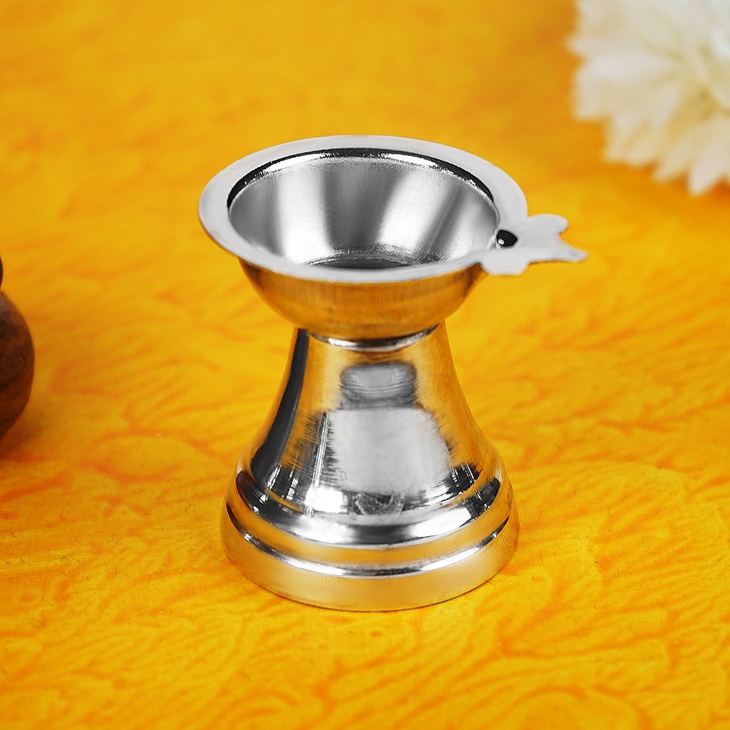 Sri Rudra German Silver Nilanjan Deepa SR 00076 - Swadesiicart