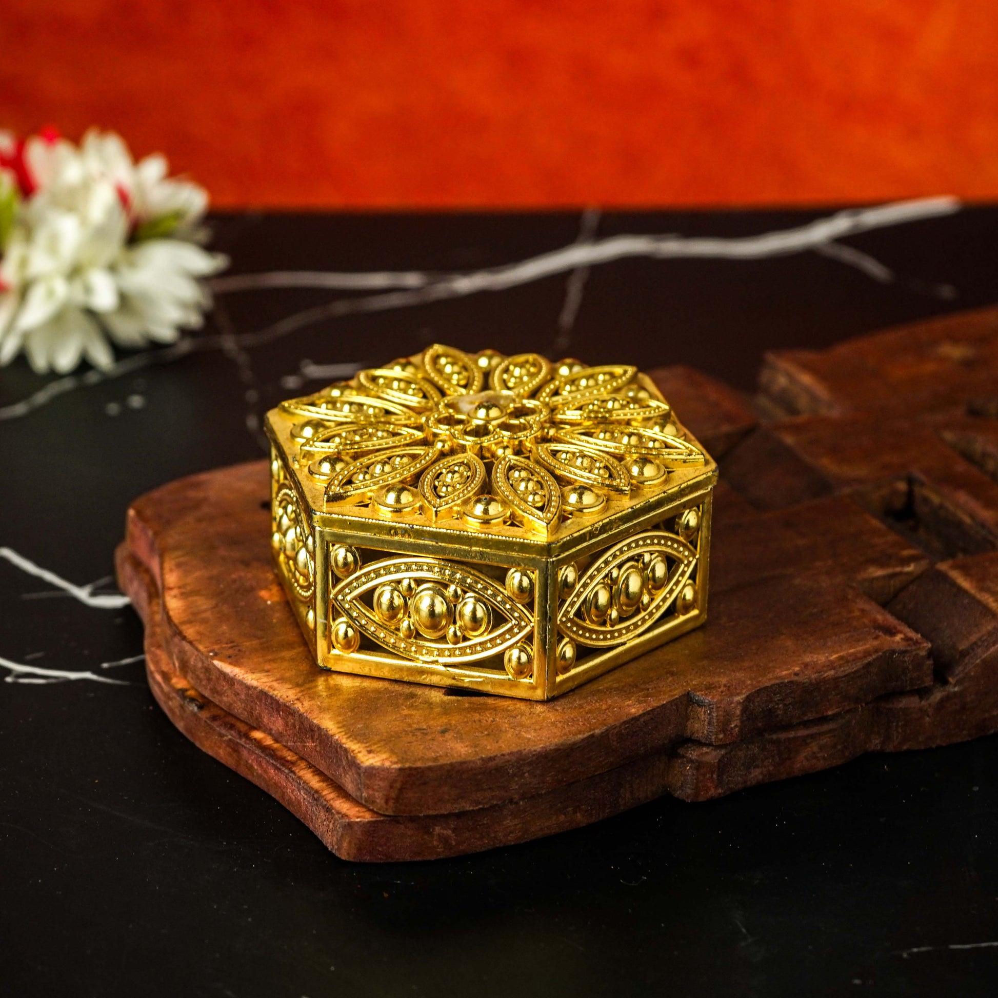 Sri Rudra Gold Fancy Heaxgon Box (EAN Code 8906101491872) - Swadesiicart