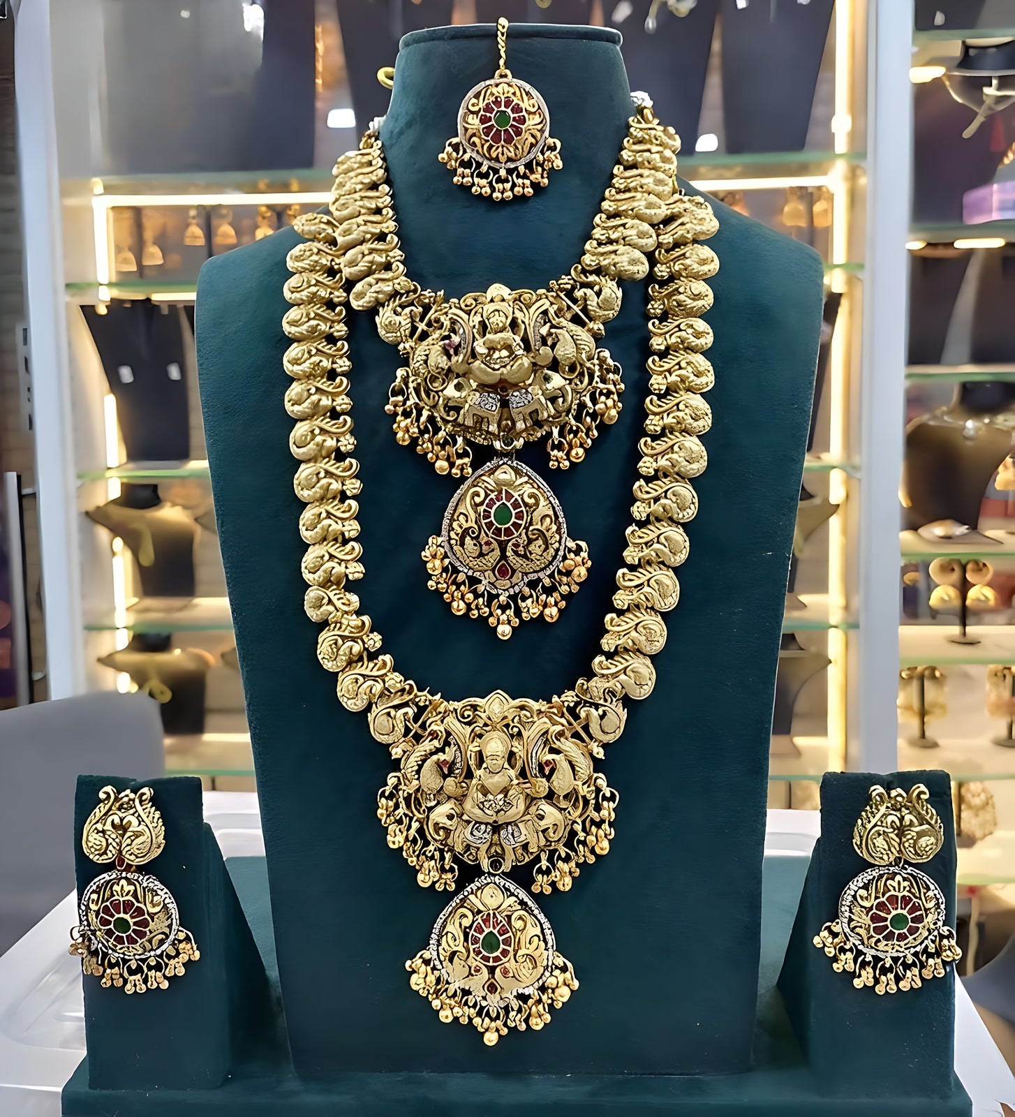 Jewel City Royal Temple Design Lakshmi Kaasu Mala Set with Chandbali Earrings & Tikka | Swadesiicart