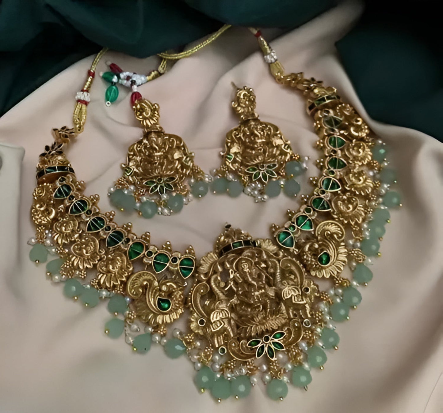Jewel City Temple Gold Ganesh Necklace Set with Emerald Green Stones & Pearl Droplets Traditional Ethnic Indian Bridal Jewelry Set | Swadesiicart