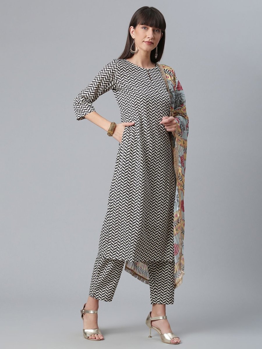 Ahalyaa Black & White Digital Print Crepe Kurta and Pant With Dupatta Set | Swadesiicart