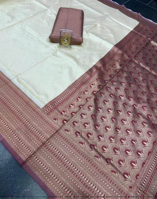 Vamika Weaving Banarasi Jacquard chiku Kanjivaram Saree | Swadesiicart