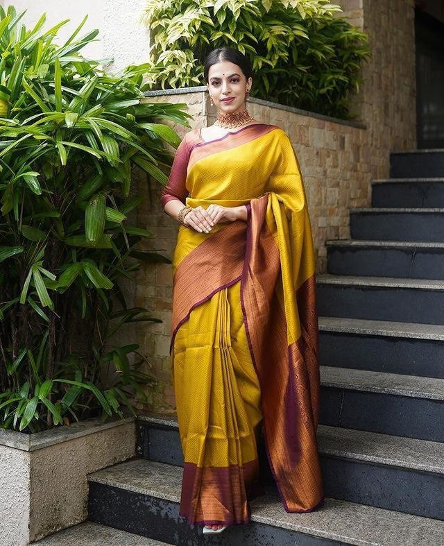 Vamika Weaving Banarasi Jacquard yellow Kanjivaram Saree | Swadesiicart