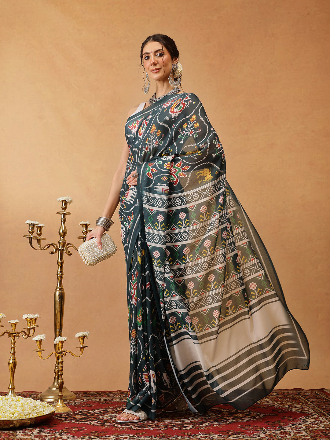 Hiral Fashion Green Bollywood Mul Cotton Ikkat Digital Printed Saree | Swadesiicart