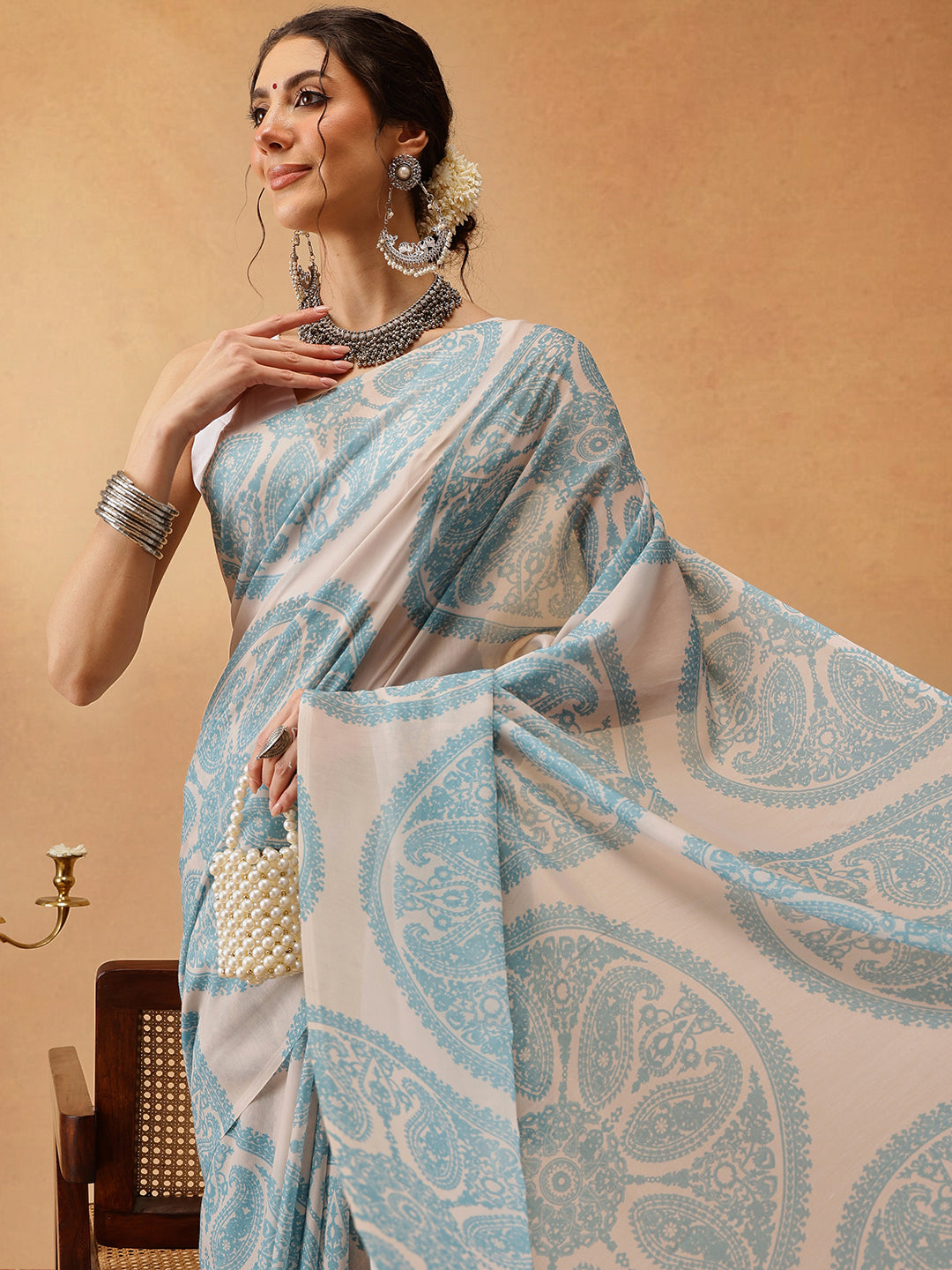 Hiral Fashion Beige Bollywood Mul Cotton Paisely Digital Printed Saree | Swadesiicart