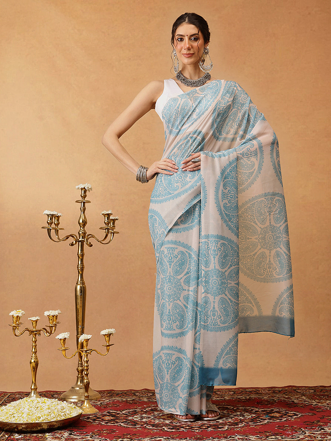 Hiral Fashion Beige Bollywood Mul Cotton Paisely Digital Printed Saree | Swadesiicart