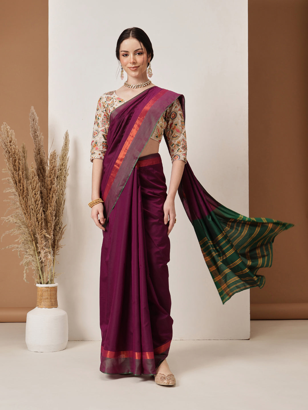 Hiral Fashion Purple Banarasi Art Silk Solid Saree | Swadesiicart