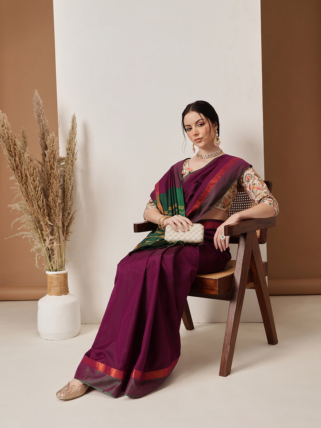 Hiral Fashion Purple Banarasi Art Silk Solid Saree | Swadesiicart