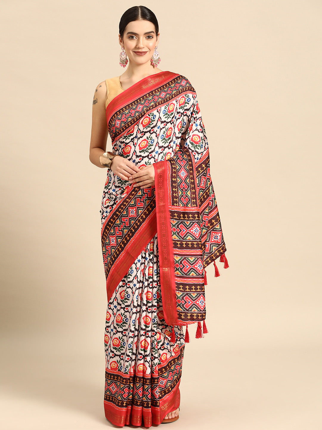 White Silk Blend Digital Print Patola Saree with Unstitched Blouse - Hiral Fashion | Swadesiicart