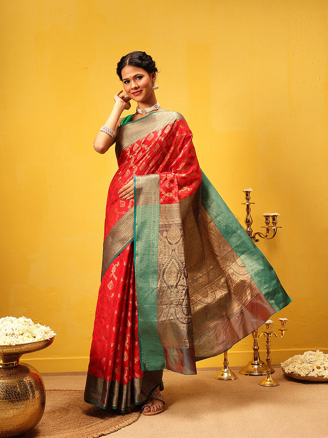 Hiral Fashion Red Banarasi Silk Woven Design Saree | Swadesiicart