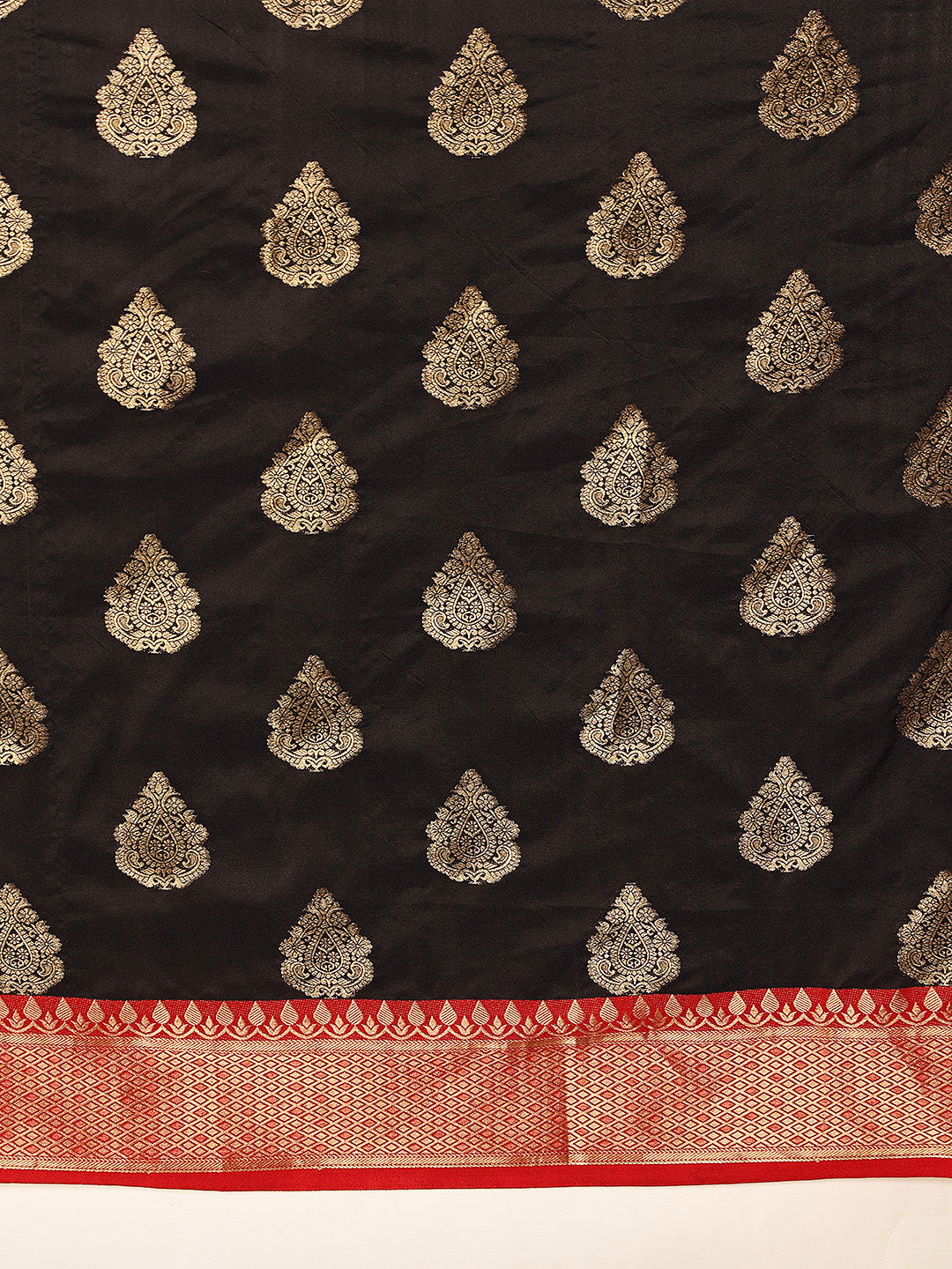 Hiral Fashion Black Banarasi Silk Woven Design Saree | Swadesiicart