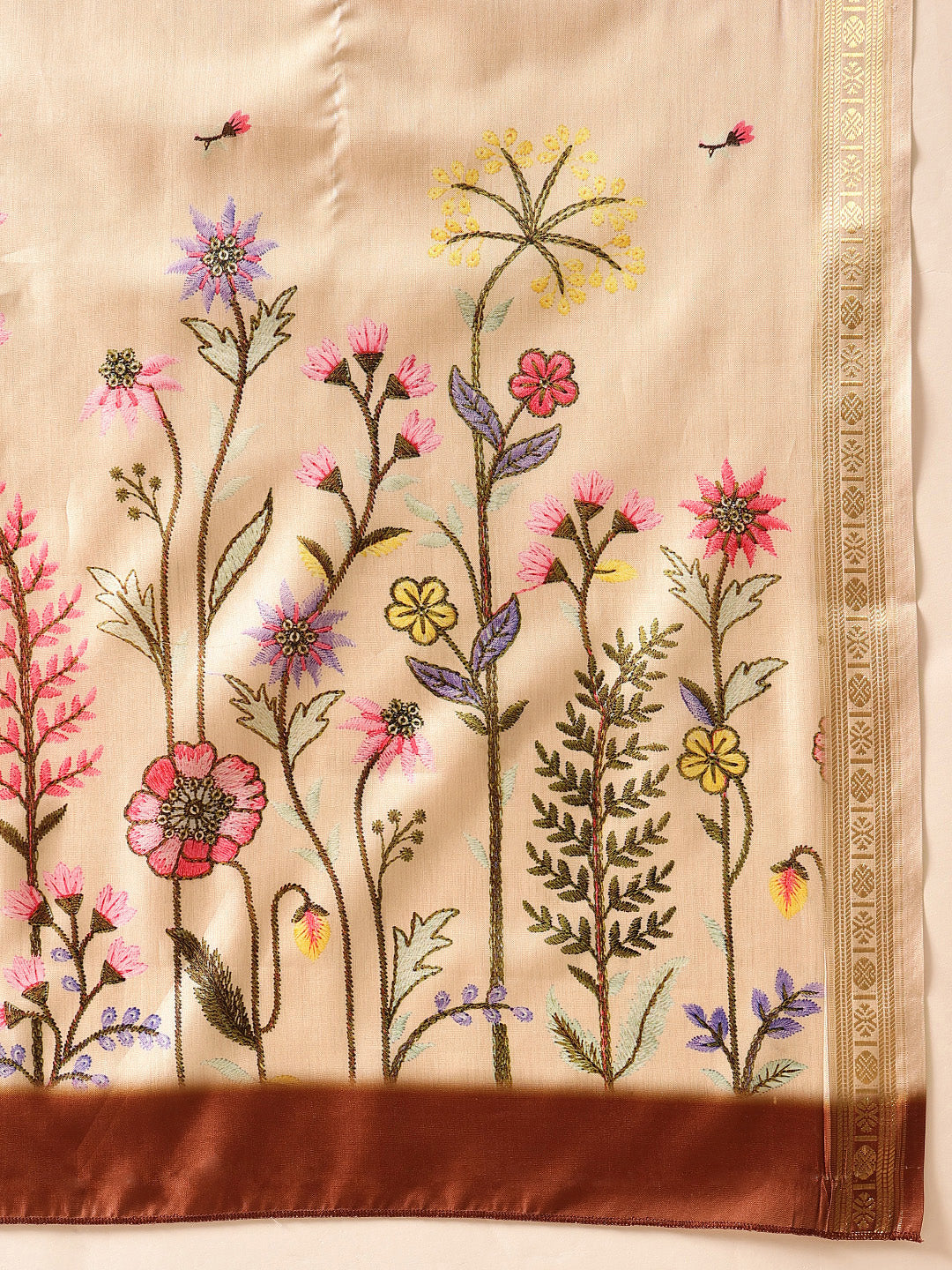 Hiral Fashion Beige Banarasi Art Silk Floral Digital Printed Saree | Swadesiicart