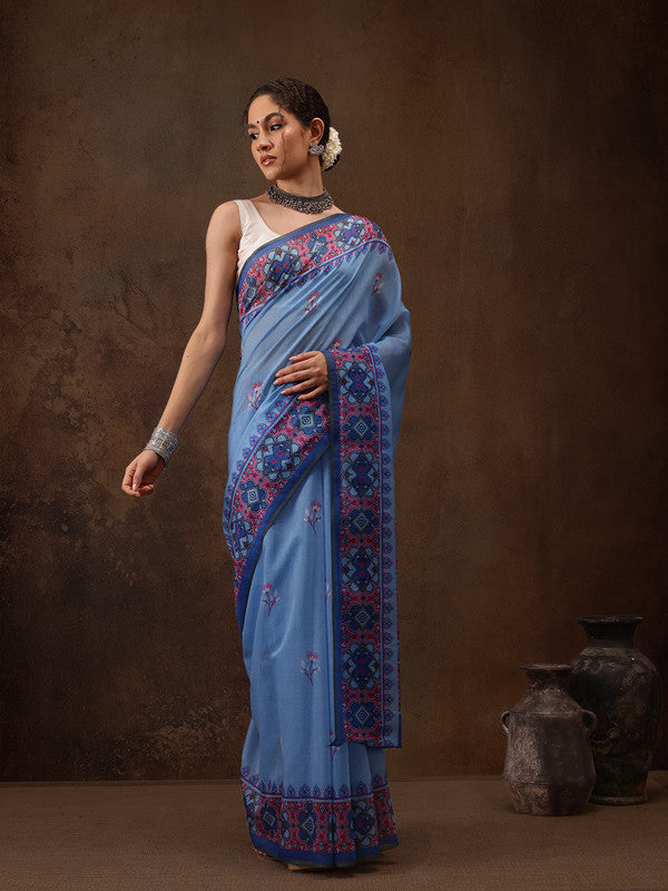 Sky Blue Cotton Blend Digital Print Floral Saree with Unstitched Blouse - Hiral Fashion | Swadesiicart