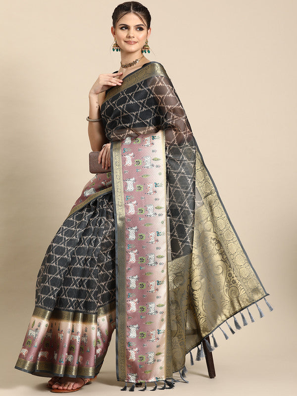 Gray Kanjeevaram Silk Digital Print Geomatric Saree with Unstitched Blouse - Hiral Fashion | Swadesiicart