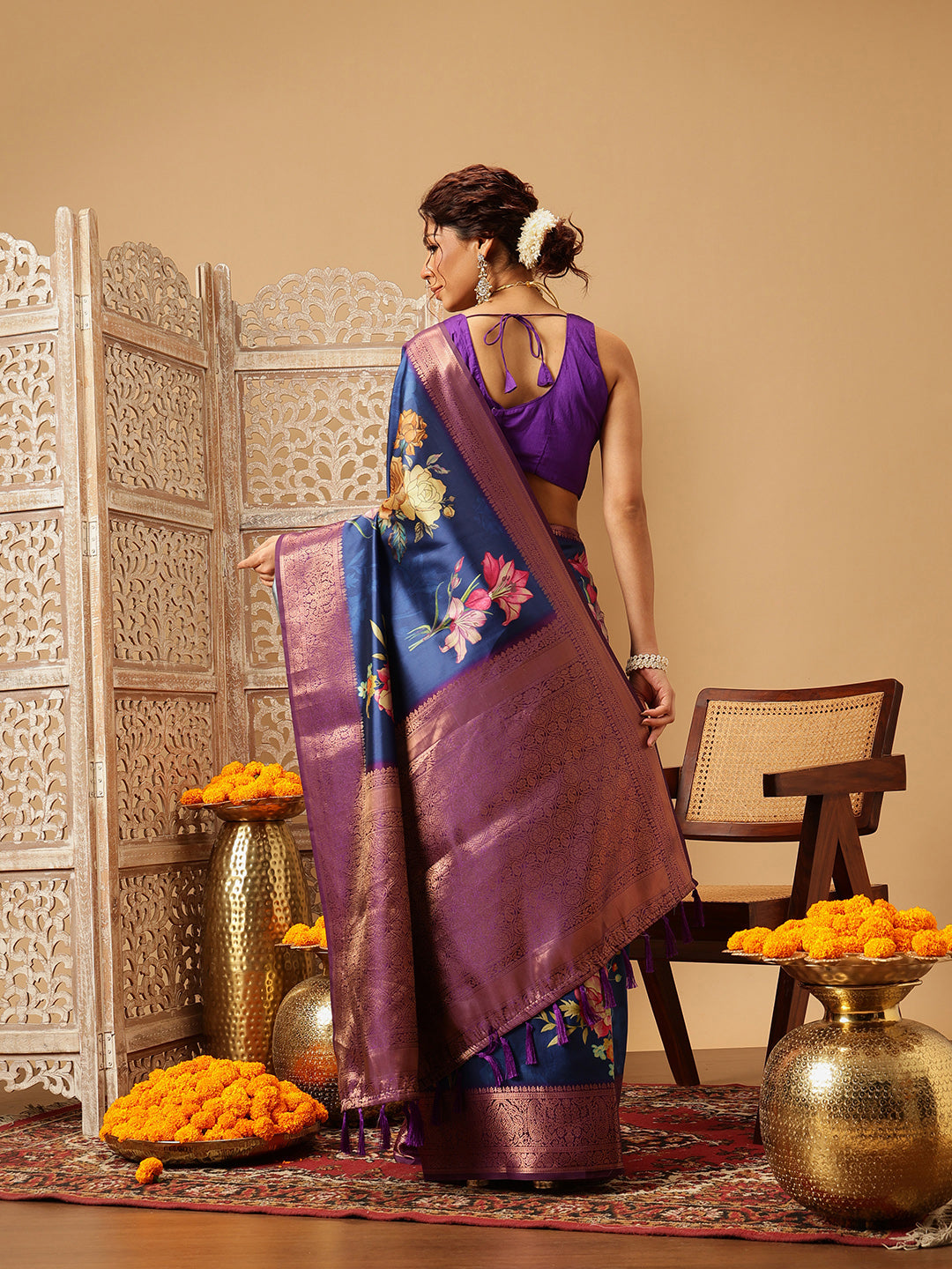 Hiral Fashion Navy Blue Banarasi Silk Floral Digital Printed Saree | Swadesiicart