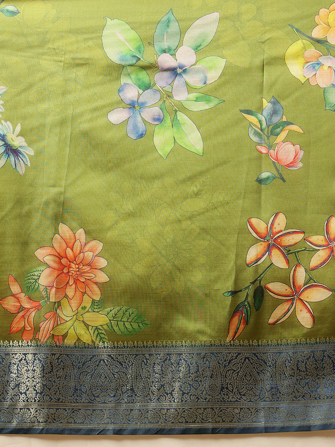 Hiral Fashion Green Banarasi Silk Floral Digital Printed Saree | Swadesiicart