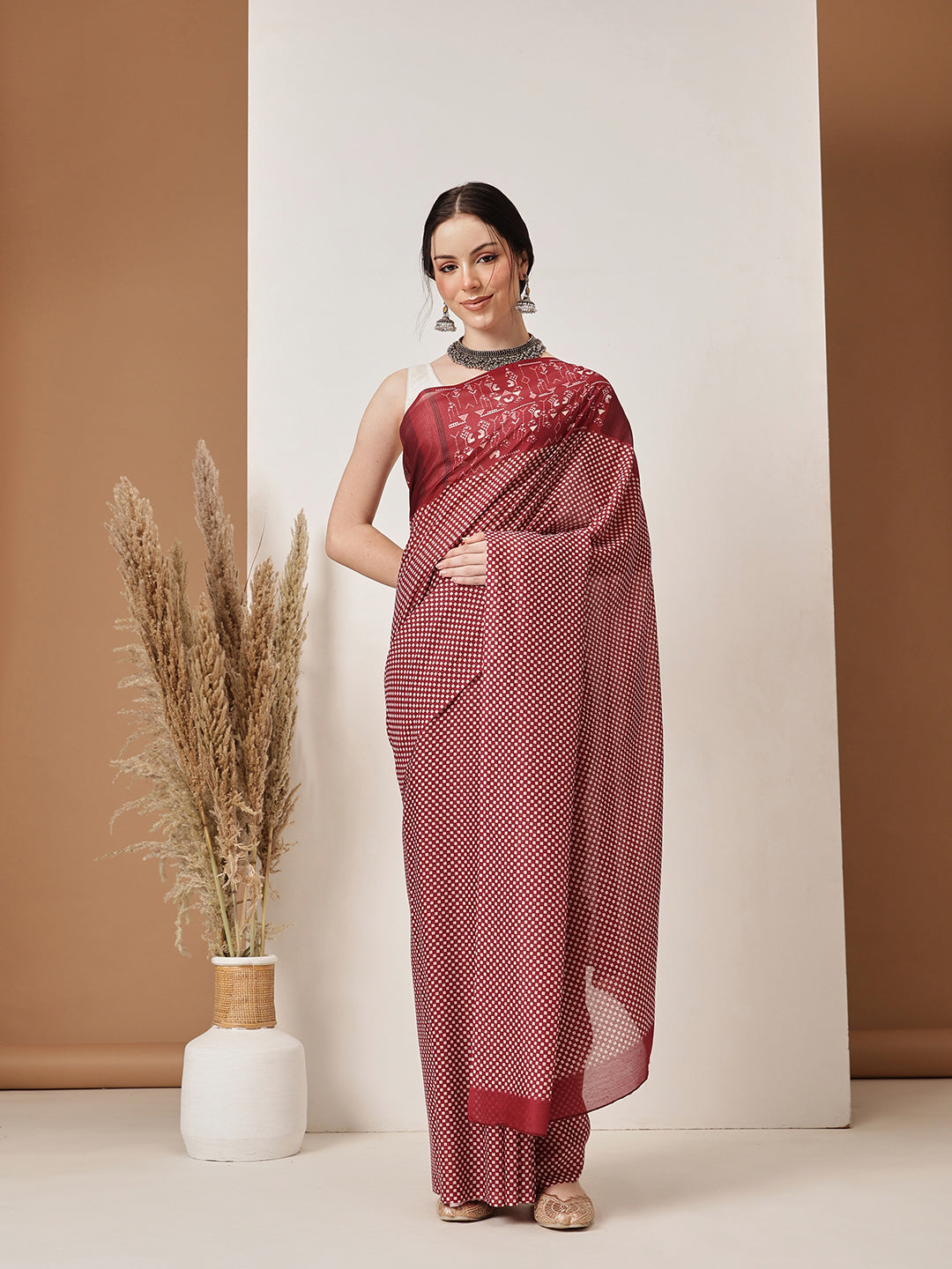 Hiral Fashion Maroon Bollywood Mul Cotton Abstract Digital Printed Saree | Swadesiicart