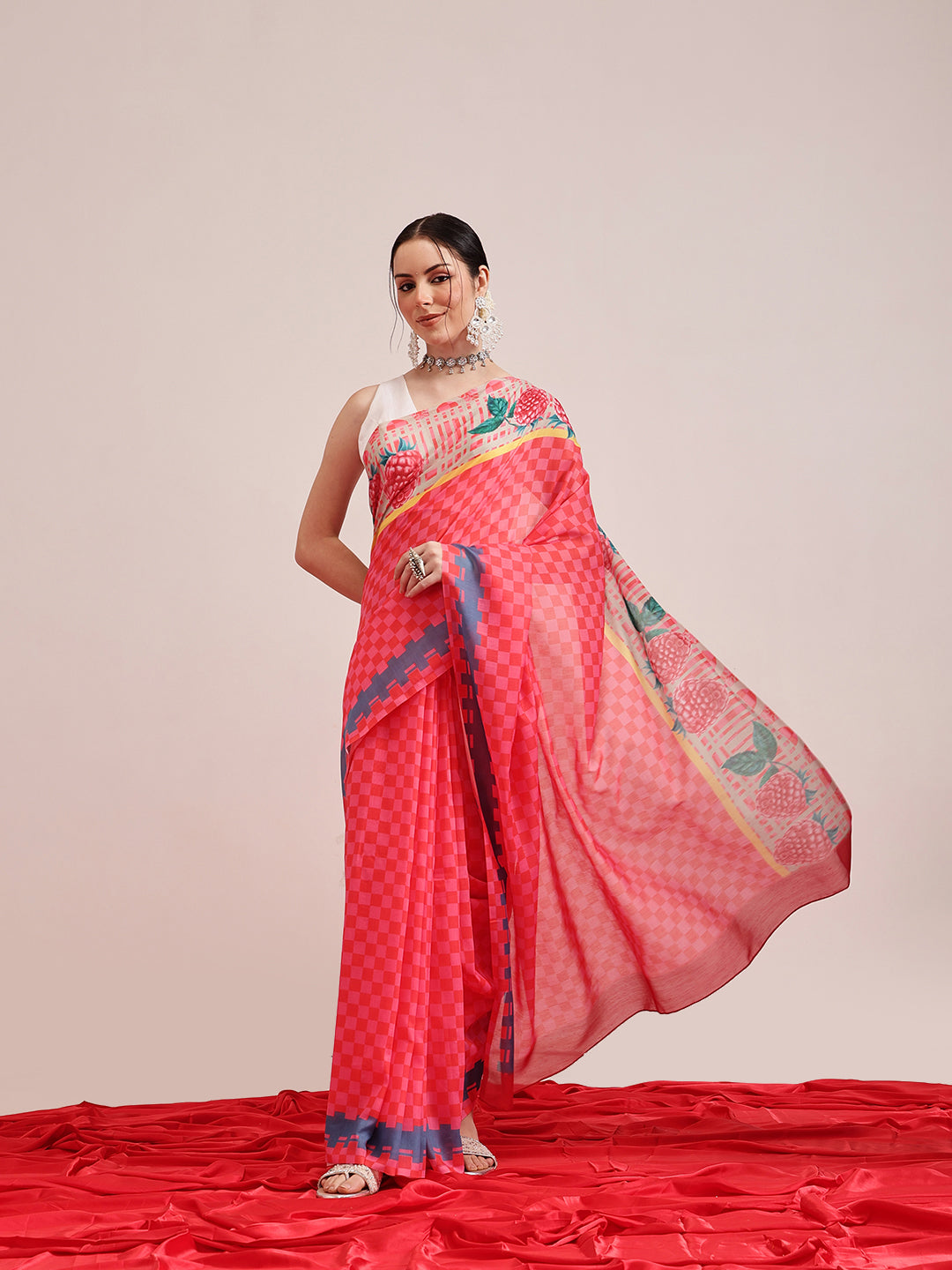 Hiral Fashion Pink Bollywood Mul Cotton Abstract Digital Printed Saree | Swadesiicart