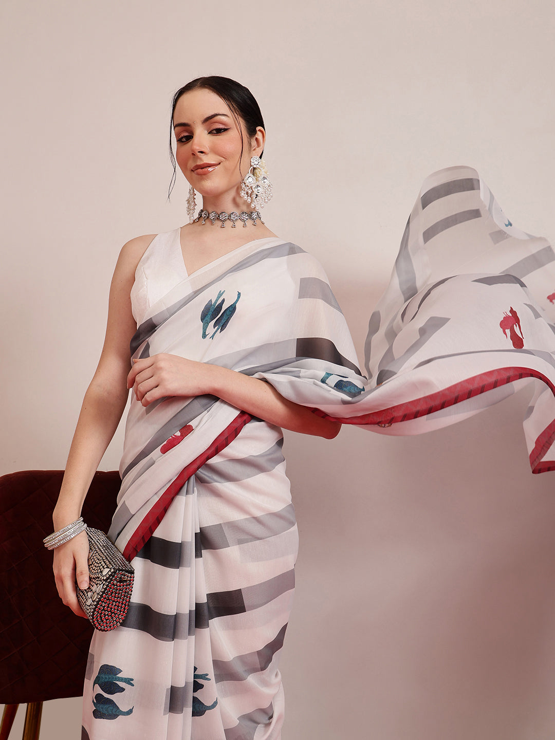 Hiral Fashion White Bollywood Mul Cotton Animal Print Digital Printed Saree | Swadesiicart