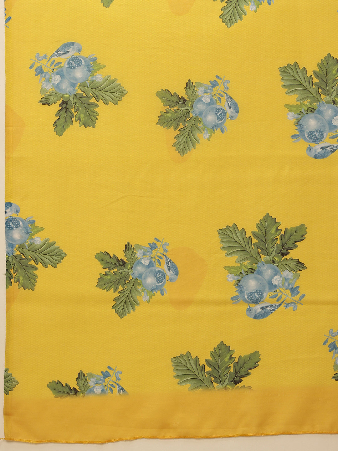 Hiral Fashion Yellow Bollywood Mul Cotton Abstract Digital Printed Saree | Swadesiicart
