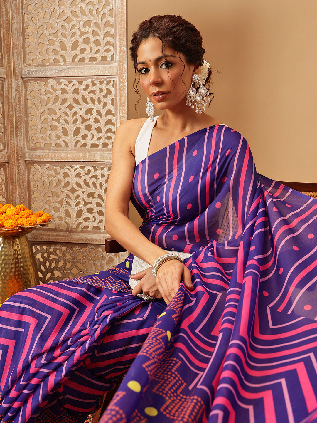 Hiral Fashion Navy Blue Bollywood Mul Cotton Abstract Digital Printed Saree | Swadesiicart
