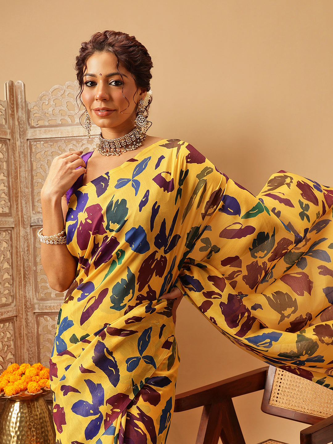 Hiral Fashion Yellow Bollywood Mul Cotton Floral Digital Printed Saree | Swadesiicart
