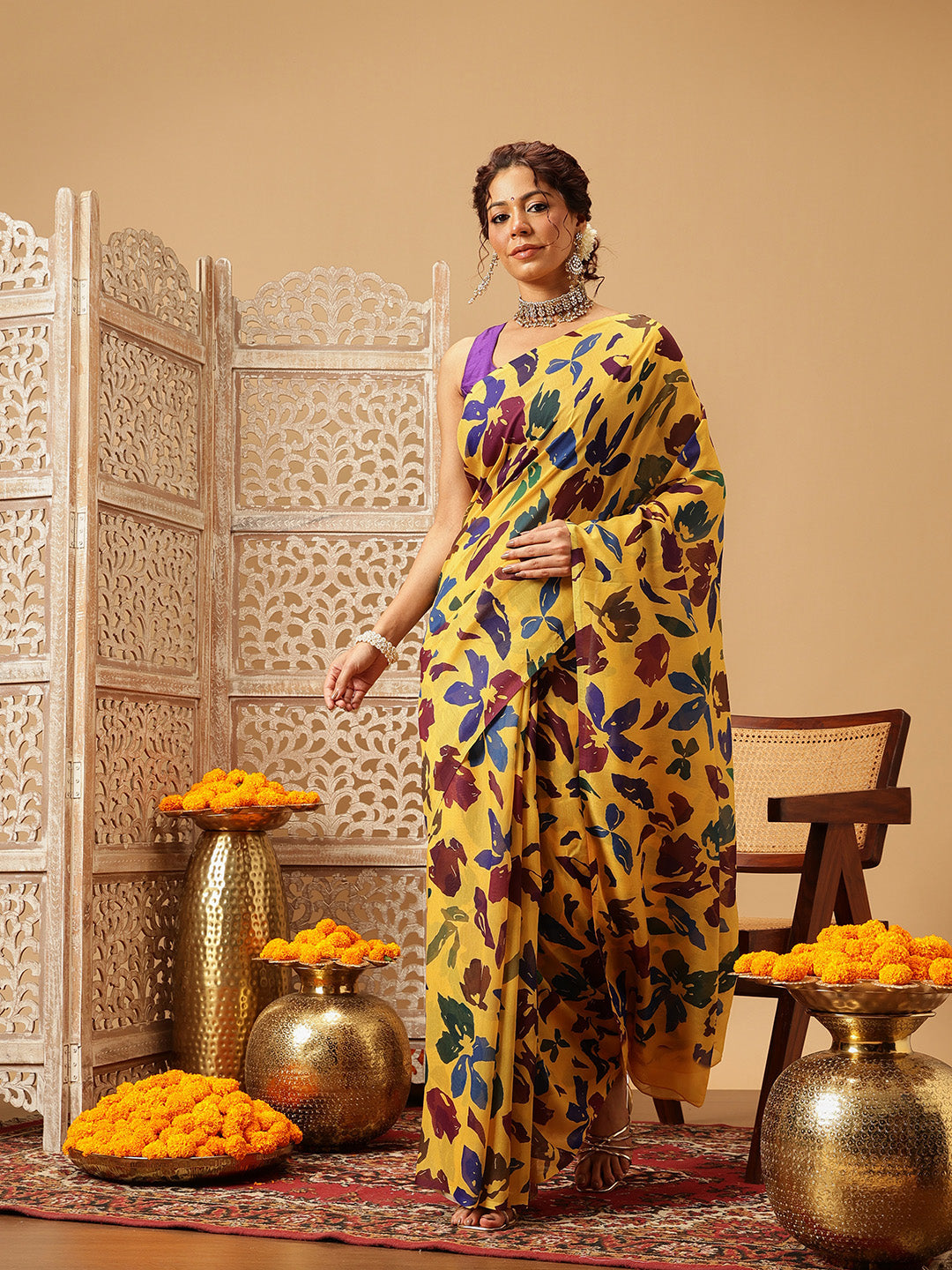 Hiral Fashion Yellow Bollywood Mul Cotton Floral Digital Printed Saree | Swadesiicart