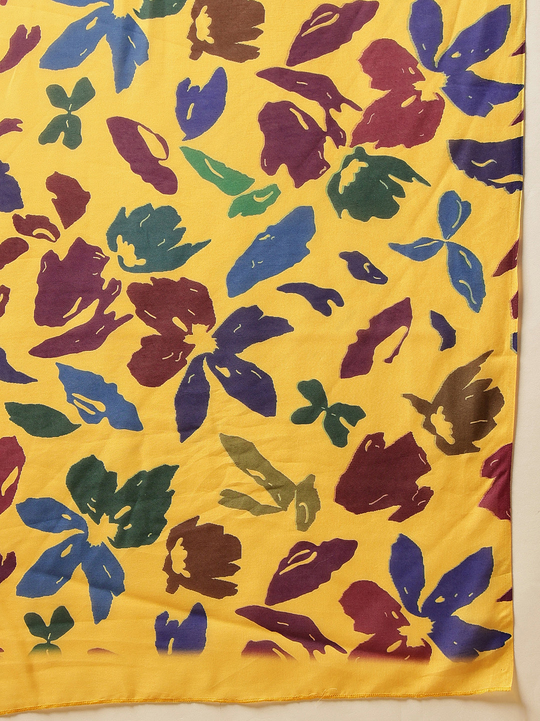 Hiral Fashion Yellow Bollywood Mul Cotton Floral Digital Printed Saree | Swadesiicart